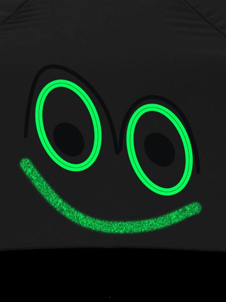 Laughing Mucki