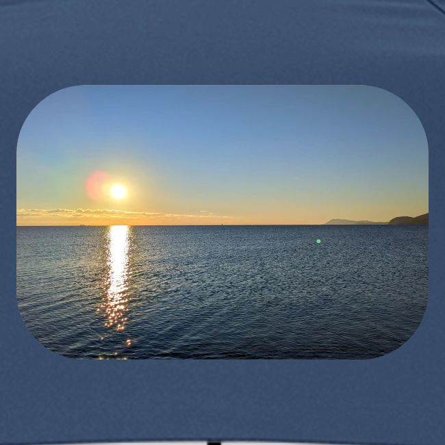 Depuis la plage de l'Almanarre, l'horizon