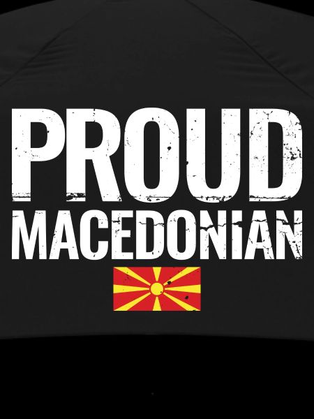 Fier drapeau macédonien macédonien
