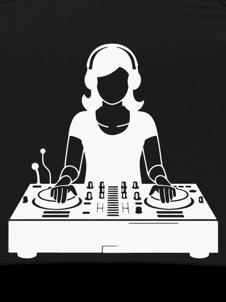 DJane am Mixertisch