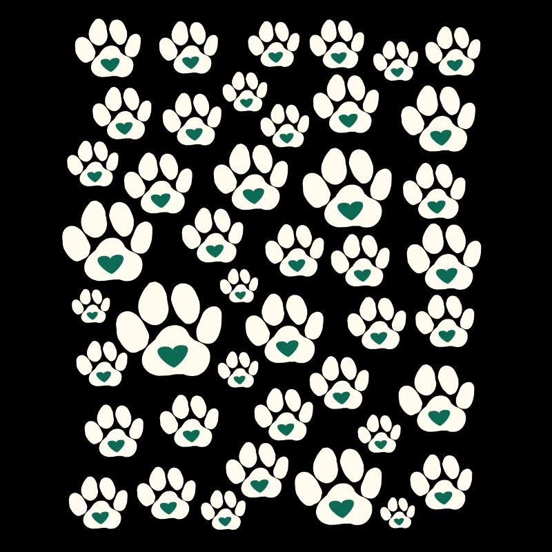 Petits tas de pattes de chiens avec des coeurs