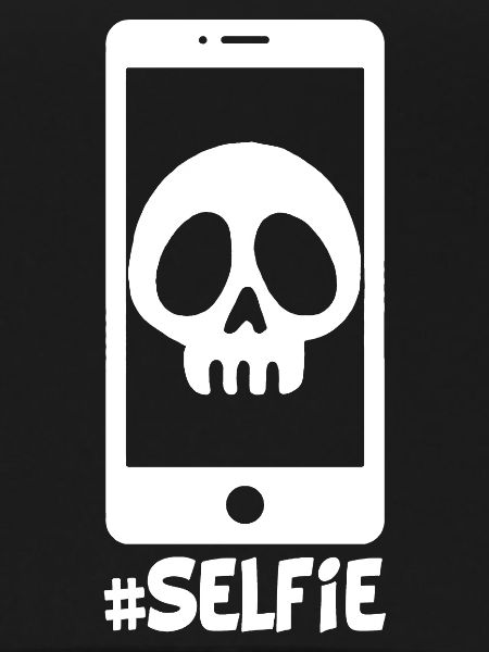 Selfie of a white skull