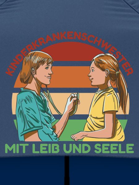 Kinderkrankenschwester mit Leib und Seele