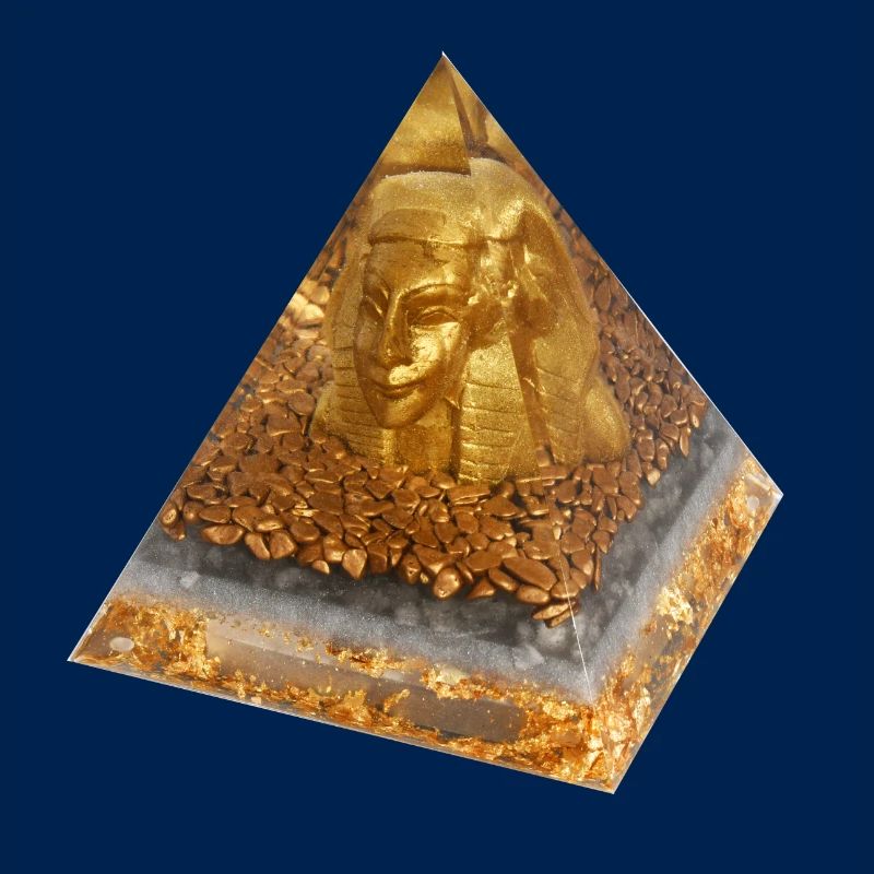 Pharao Echnaton- Pyramide