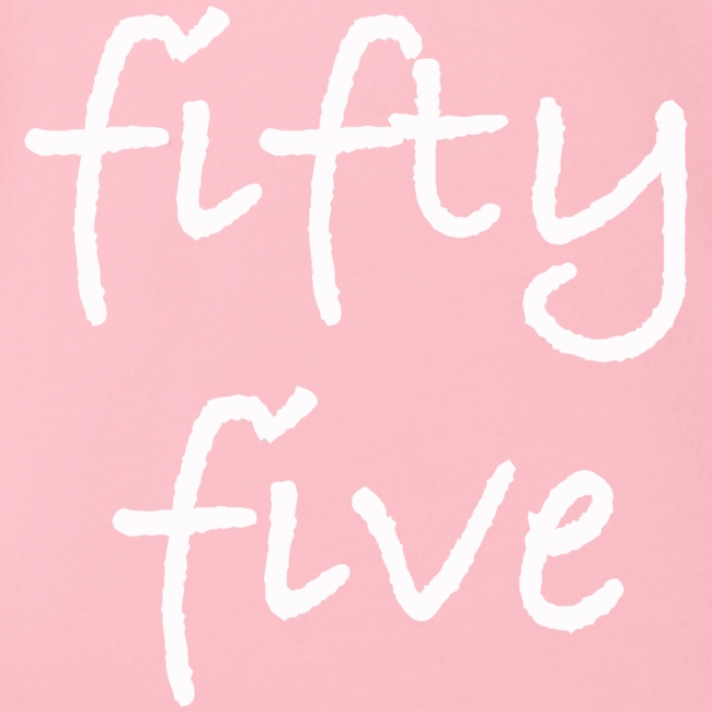Fiftyfive -teksti valkoisena kahdessa rivissä