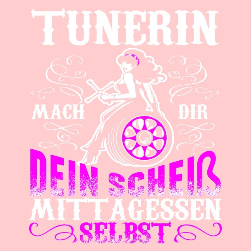 Weibliche Tunerin mach dir dein Mittagessen selbst