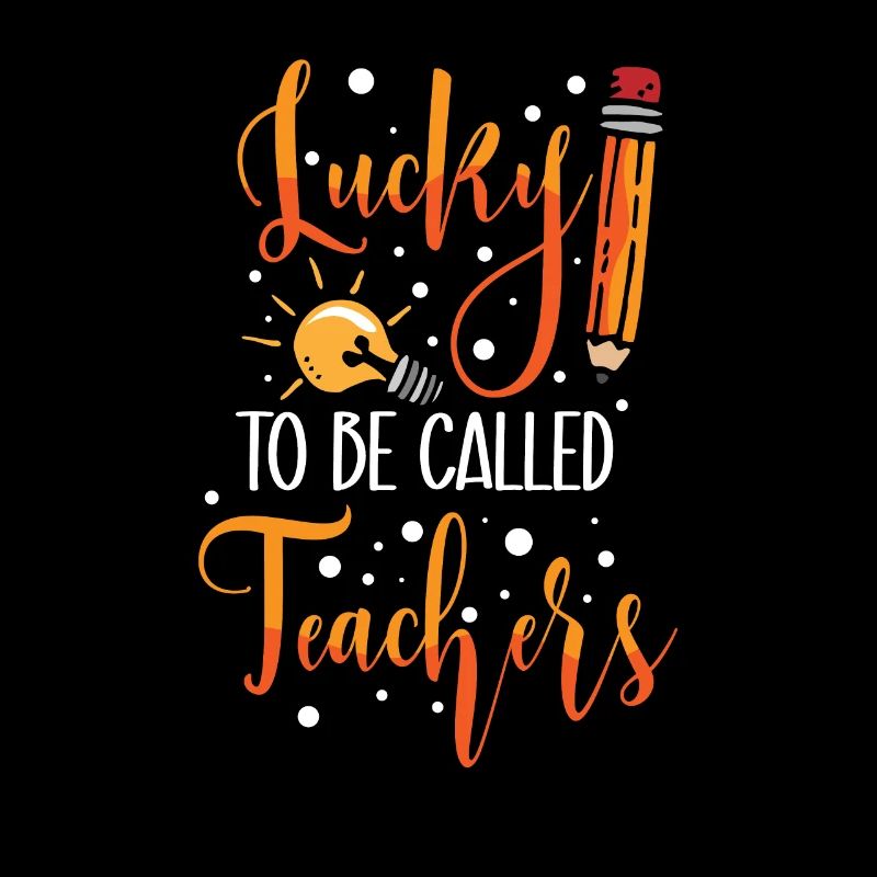 Les enseignants présentent le cours de formation des enseignants école d’enseignants