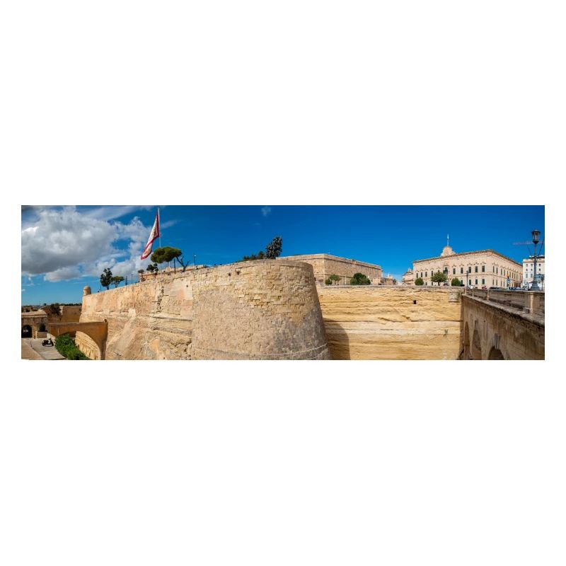 Valletta (il-Belt Valletta) massive fortification