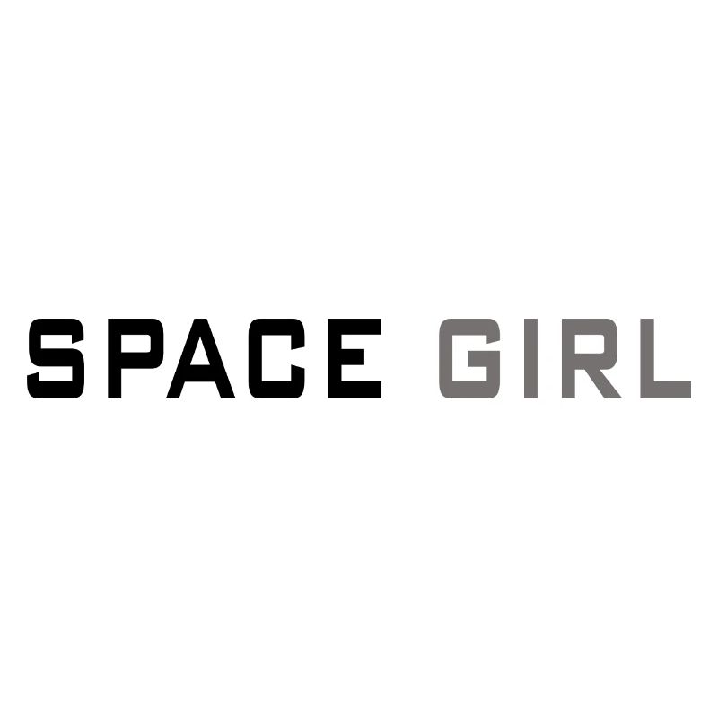 Fille de l'espace