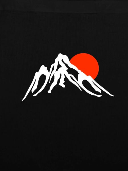 Berg mit roter Sonne