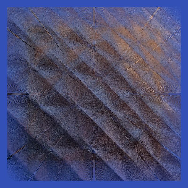 Dark angular, Dunkel Eckig.