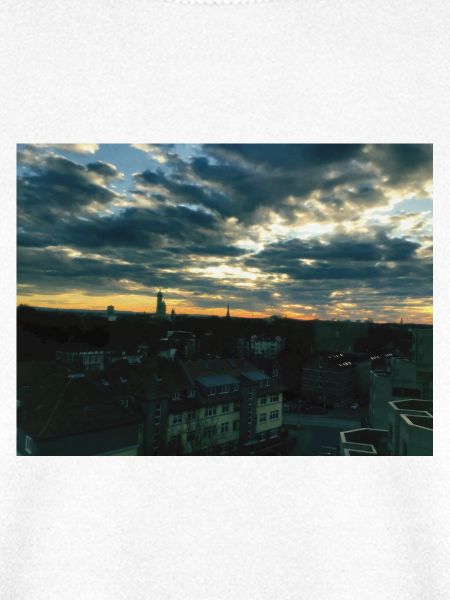 Sonnenuntergang über Stadtlandschaft