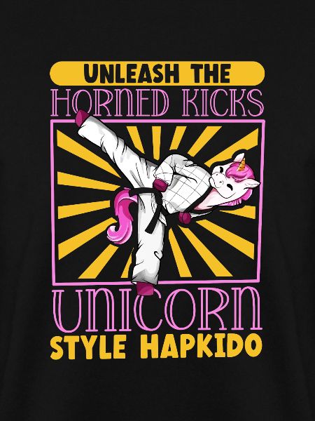 Einhorn macht Hapkido