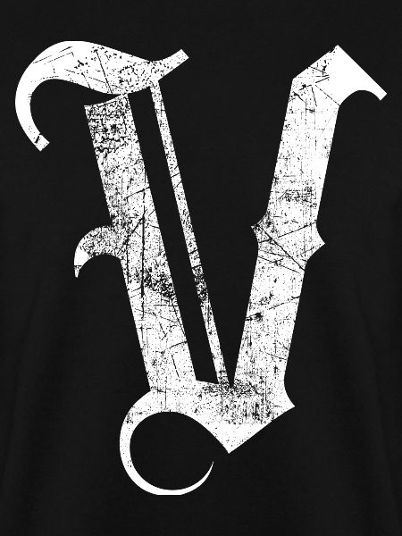 Tshirt alphabet initial V
