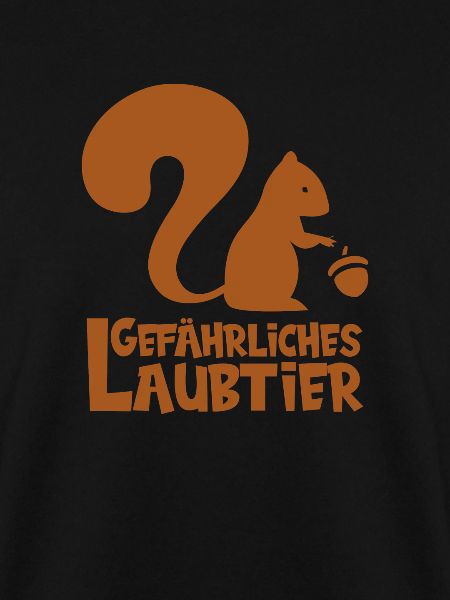 Gefährliches Laubtier Eichhörnchen