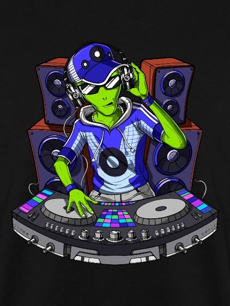 Space Alien DJ