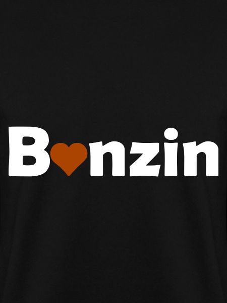 Benzin und Autos