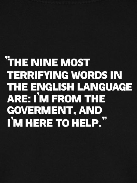 Regierung Versprechen Zitate T-Shirt