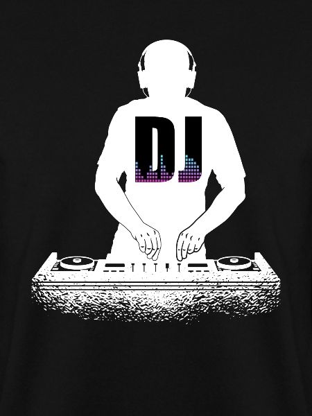 DJ Performance
