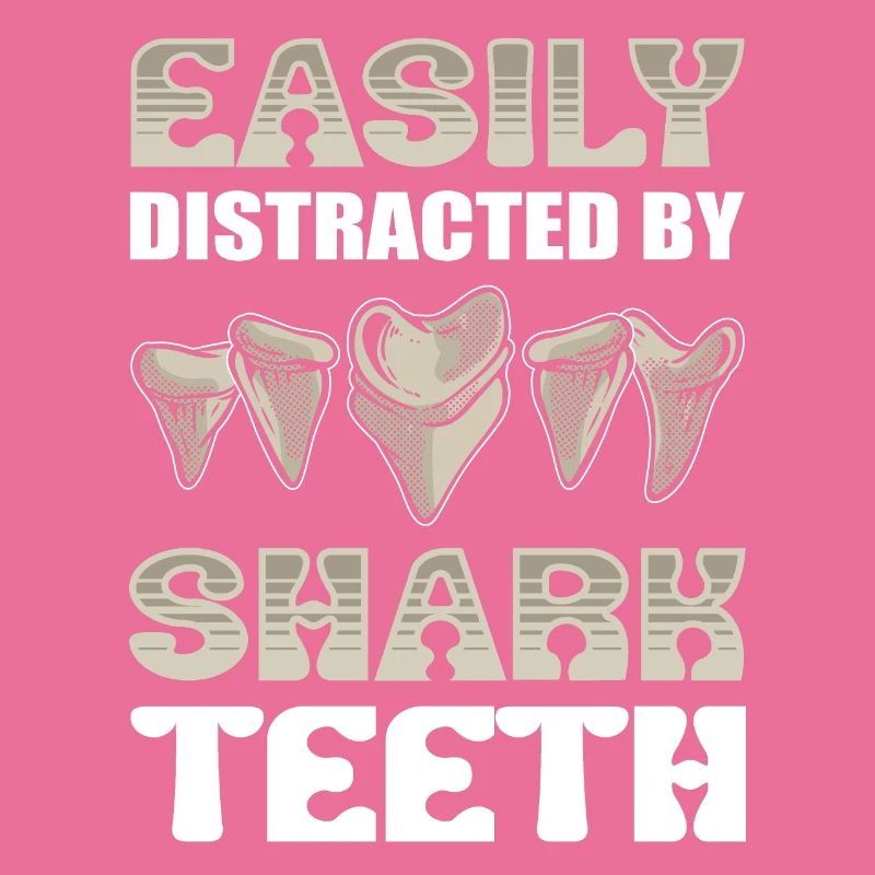 Facilement distrait par les dents de requin Dent