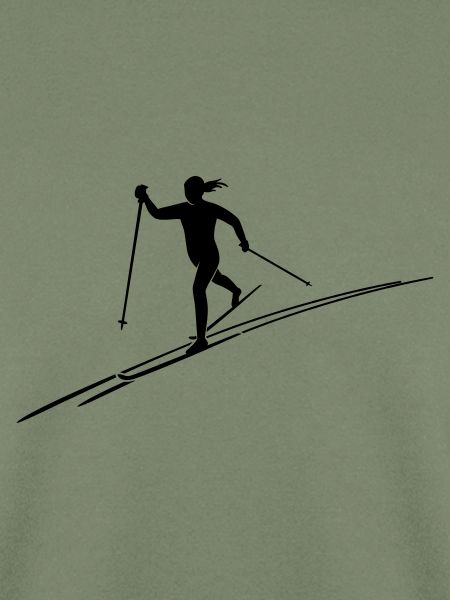 Skilangläuferin mit Skispur