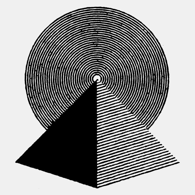 PYRAMIDE