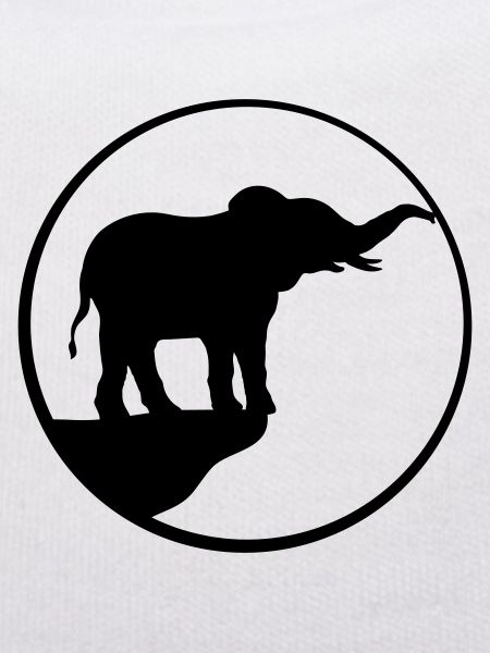 Silhouette d’éléphant Cliff Moon