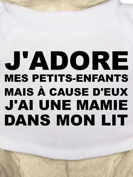 Mamie dans mon lit
