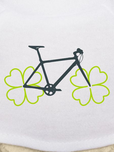 Fahrrad mit Glücksklee Reifen