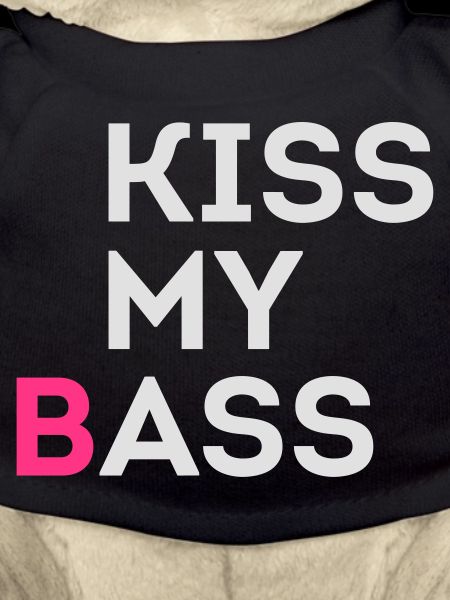 KISS MY (B) ASS