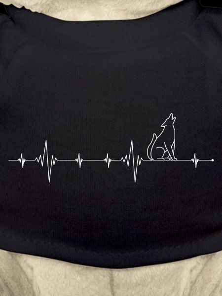 Wolf Heartbeat Line Art