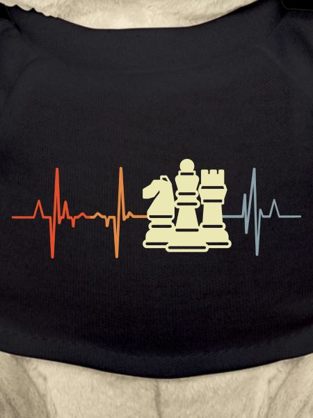 Chess Pieces Cardiogram