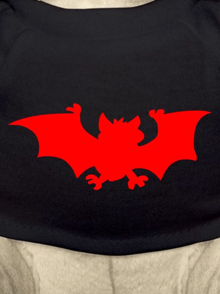 Bat in red