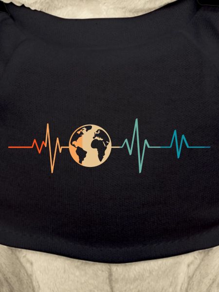 Retro Heartbeat Planet Earth