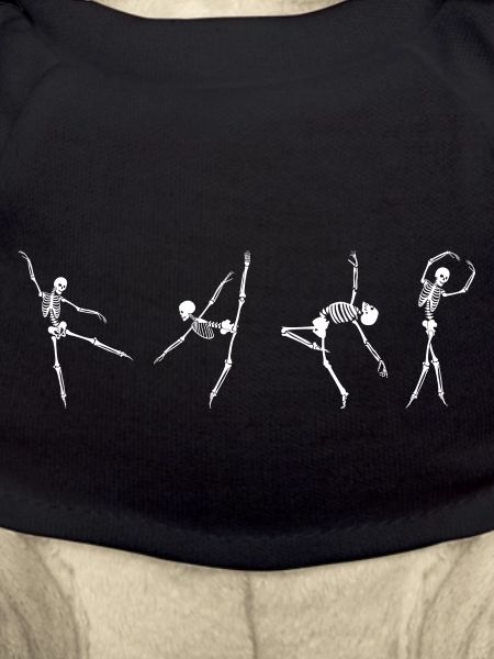 Dancing Skeletons