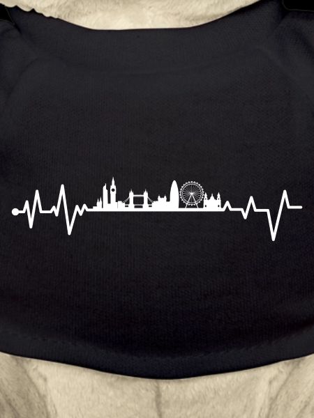 Urban Pulse Skyline Design