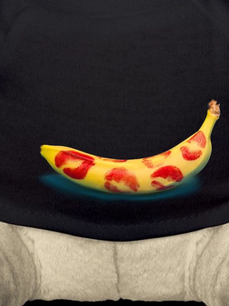 Lipstick banana
