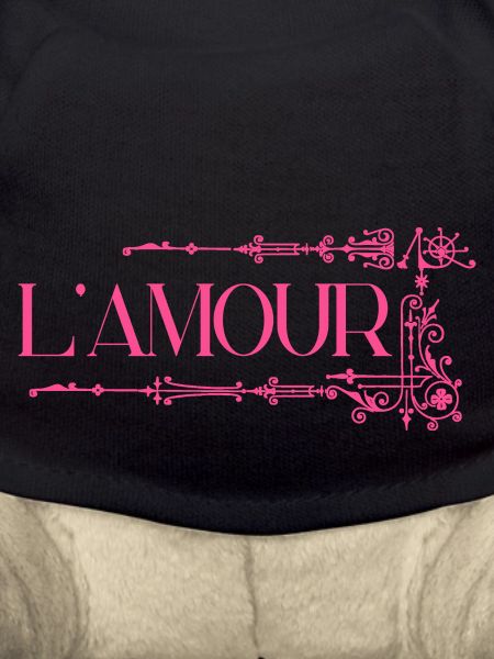 L'amour mit Ornament