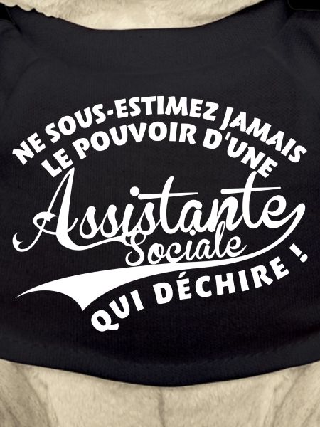 Assistante Sociale qui déchire