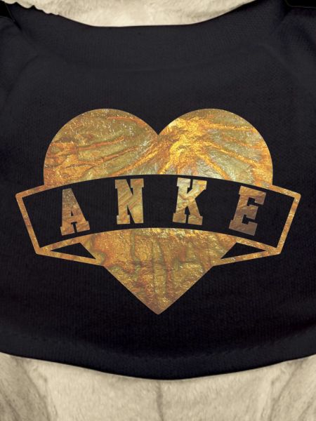 Anke Herzen Gold