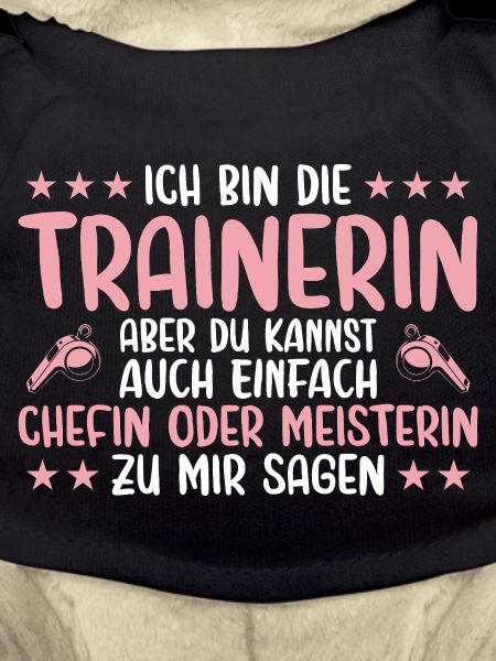 Trainerin Chefin oder Meisterin Fußballtrainerin