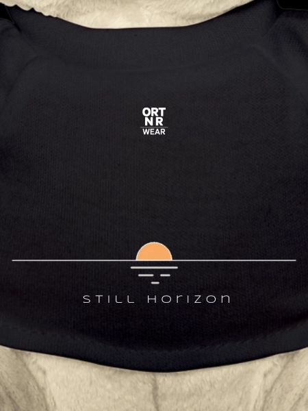 Still Horizon white