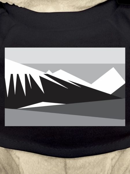 Geometic mountain silhouette