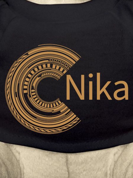 Pour Nika