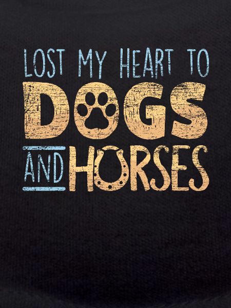 Pferde und Hunde