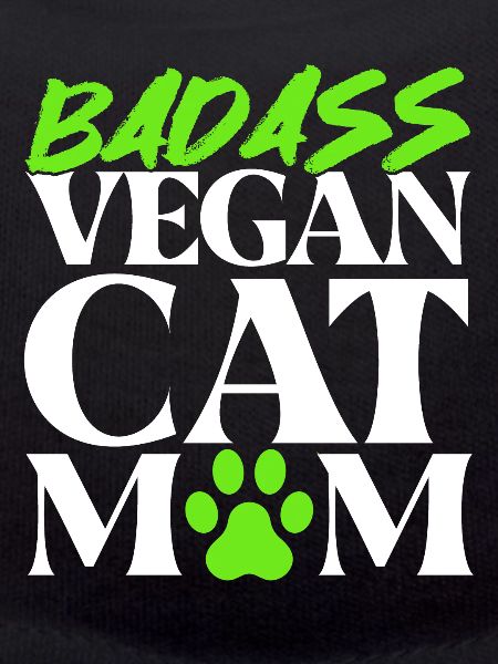 Maman chat végétalien