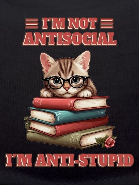 Bébé chat intelligent