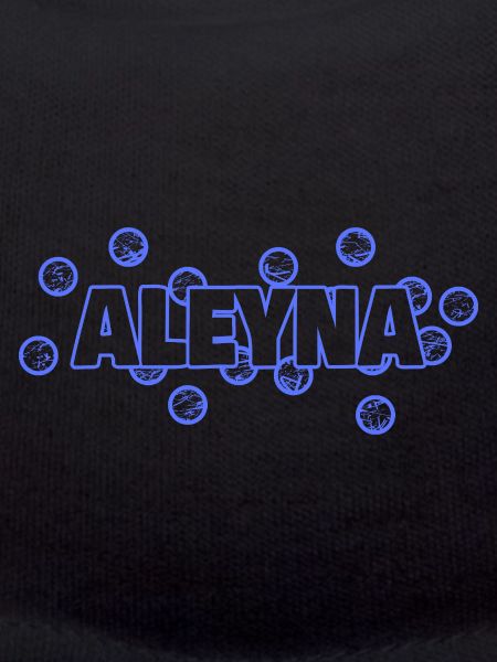 Aleyna als Liebe