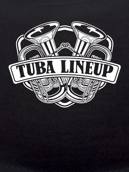 Fanfare procession tuba alignment