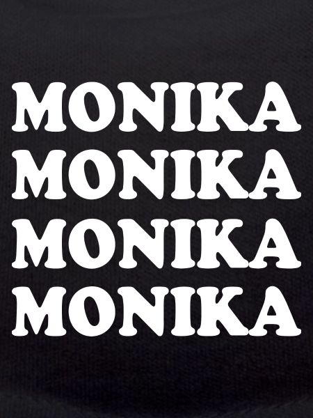 Nom Monika
